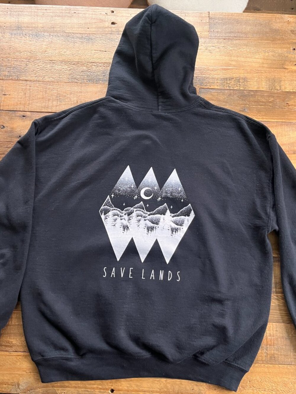 Save Lands Outdoor Adventure Graphic Black Hoodie L - Picture 2 of 4